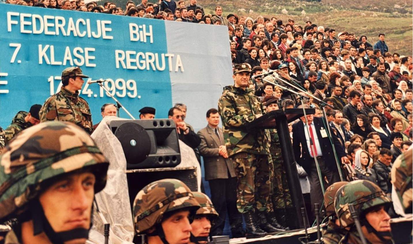 Ajnadžić 3.jpg - General Ajnadžić za Preporod.info o 15. aprilu: Armija RBiH bila je konačan odgovor na agresiju i garancija opstanka države